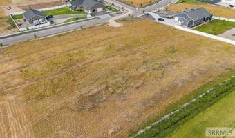 5581 Malheur River St, Ammon, ID 83406