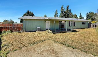 824 KEVIN Pl, Brookings, OR 97415