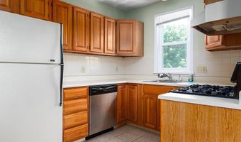 255 Farmington Ave, Cranston, RI 02920