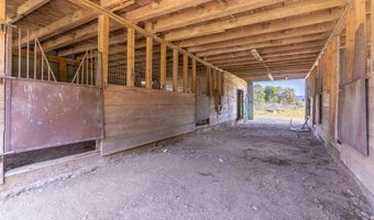 4495 County Road 405, Alton, MO 65606