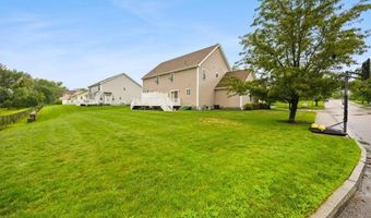 16 Streamview Dr 16, Cumberland, RI 02864