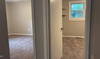5128 Sunset Lake Rd, Apex, NC 27539