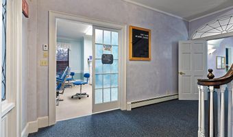 132 State St, Augusta, ME 04330