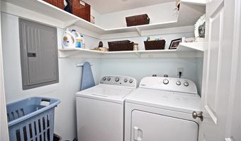 66 Girard Ave 312, Newport, RI 02840