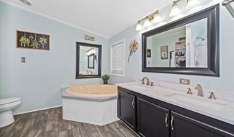 15 LEGEND Ln, Houston, DE 19954