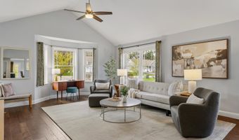 10 Wilson Way, Brentwood, NH 03833