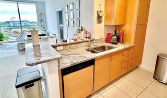 2775 NE 187th St PH13, Aventura, FL 33180