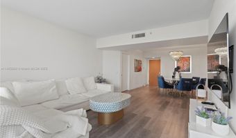 21205 Yacht Club Dr 810, Aventura, FL 33180
