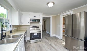 730 W Oakwood Ave, Albemarle, NC 28001