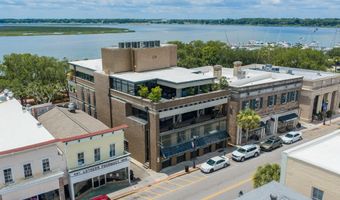 916 Bay St, Beaufort, SC 29902