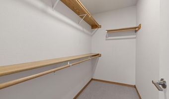 328 Ruhe Ln, Box Elder, SD 57719