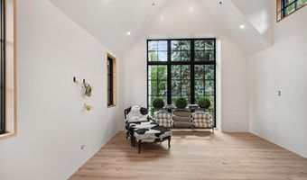 502 N 6th St, Aspen, CO 81611