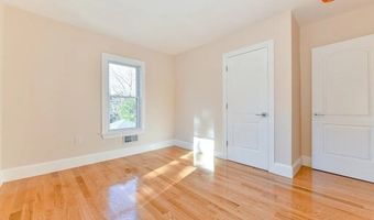 31 Chipman St, Boston, MA 02124