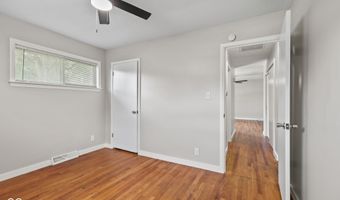 2020 Newcomer Ln, Beech Grove, IN 46107