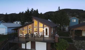 126 N Ocean Ave, Rockaway Beach, OR 97136