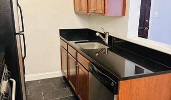 922 S WASHINGTON St S #112, Alexandria, VA 22314
