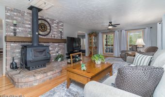 516 Culvert Ln, Bonners Ferry, ID 83805