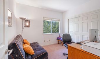 2016 Stonefield Ln, Santa Rosa, CA 95403
