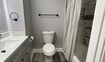 3026 E MONUMENT St, Baltimore, MD 21205