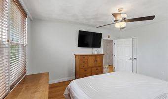 230 School St, Lincoln, RI 02865