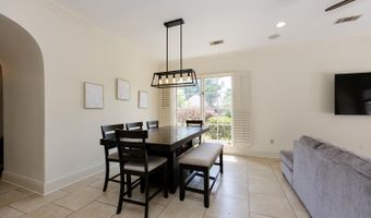 10757 Royal Ridge Ave, Baton Rouge, LA 70810