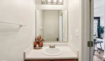 7045 Gavin Dr, Indianapolis, IN 46217