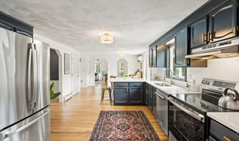 3 Penni Ln, Andover, MA 01810