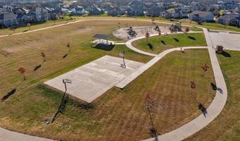 2107 NE 17th St, Ankeny, IA 50021