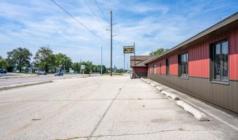 111 E Badger Dr, Tomah, WI 54660