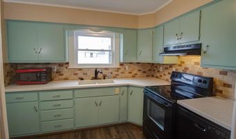 3505 Coronado Dr, Alton, IL 62002