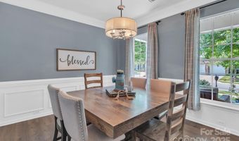 10121 Halkirk Manor Ln, Charlotte, NC 28278