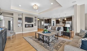 5039 W RED BARN Ct, Appleton, WI 54913