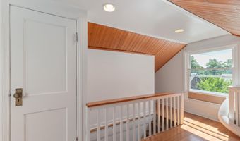 39 Hawthorne Ave, Albany, NY 12203