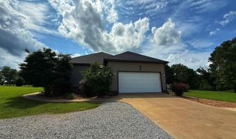 70 Gates Ln, Batesville, AR 72501