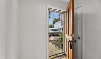 220 N PAYNE St, Alexandria, VA 22314