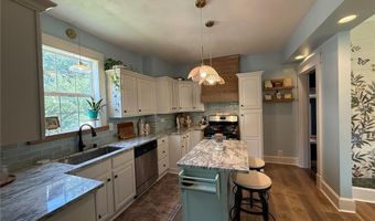 1821 Evergreen Ave, Alton, IL 62002