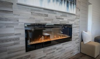 225 SWEETGRASS Trl, Alpine, WY 83128