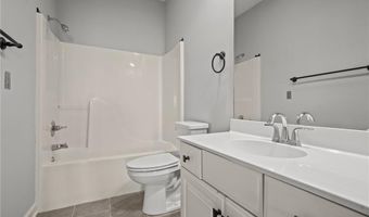 293 Hollybrook Dr, Advance, NC 27006
