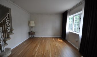 19 Clark Pl, Avenel, NJ 07001