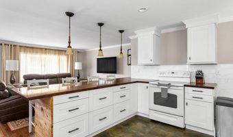 100 Blackstone St, Blackstone, MA 01504