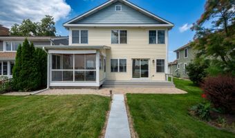 22869 W Lake Shore Dr, Antioch, IL 60002