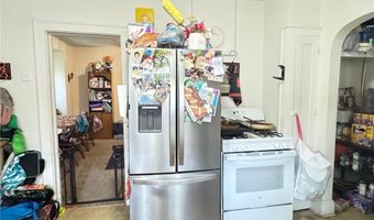 2016 13th St SW, Akron, OH 44314
