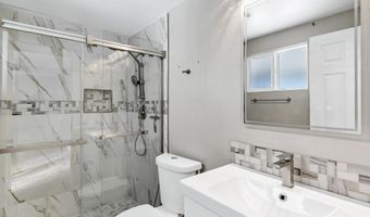 1605 W MARIPOSA Dr, Chandler, AZ 85224