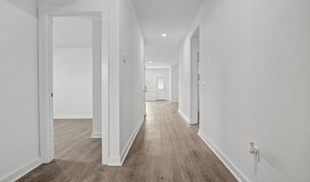 512 S Cherry St, Beebe, AR 72012