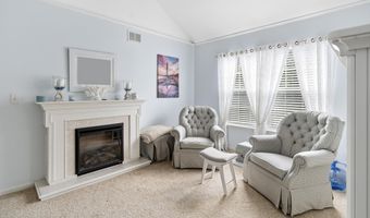 65 Chestnut Way Cir, Barnegat, NJ 08005