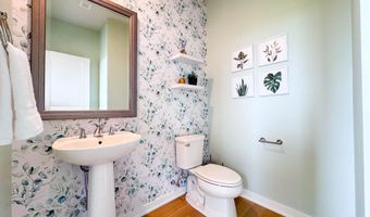 22391 CLAUDE MOORE Dr, Ashburn, VA 20148