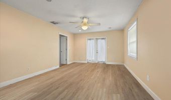 301 2ND St, Atlantic Beach, FL 32233