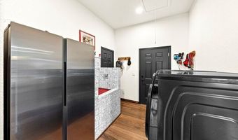 120 Western Way, Adkins, TX 78101