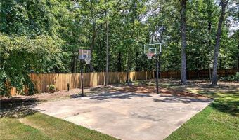 40 Rocky Mountain Pass, Adairsville, GA 30103