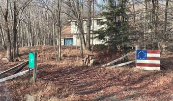 7 Wintergreen Ct, Albrightsville, PA 18210